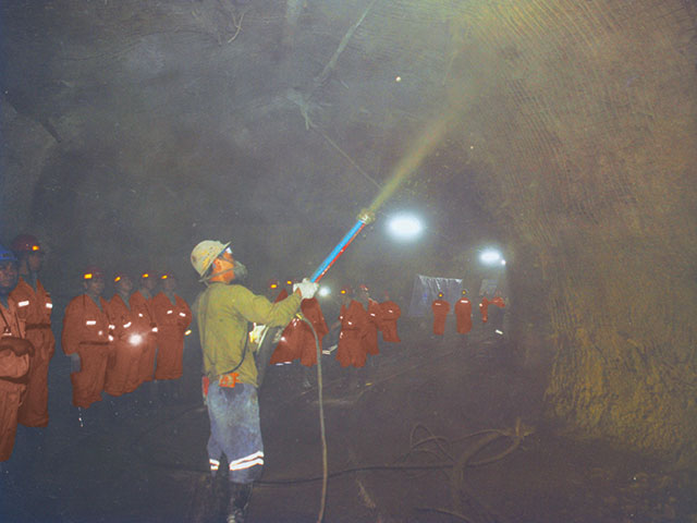 井下（xià）噴漿支護（hù）